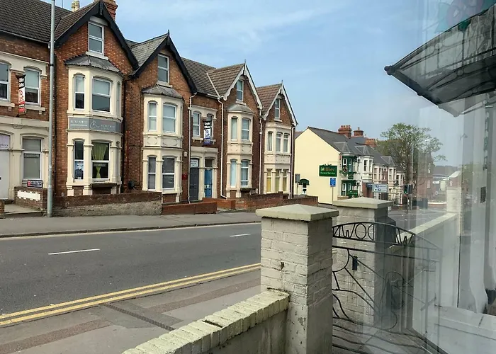 Swandown Hotel